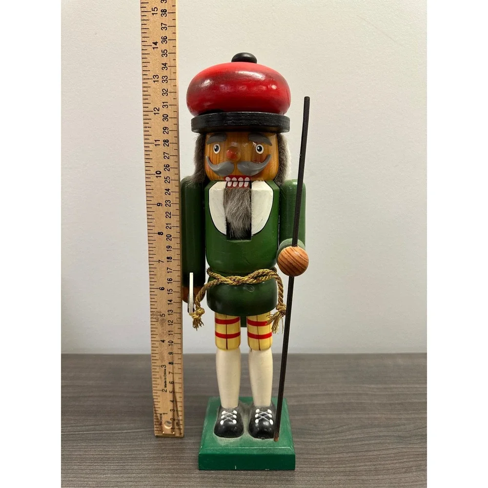 Vintage Wooden Golf Nutcracker Set Green Jacket Plaid Golfer 19th Hole 14 Inch